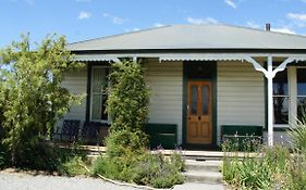 Pinedale Lodge & Apartment