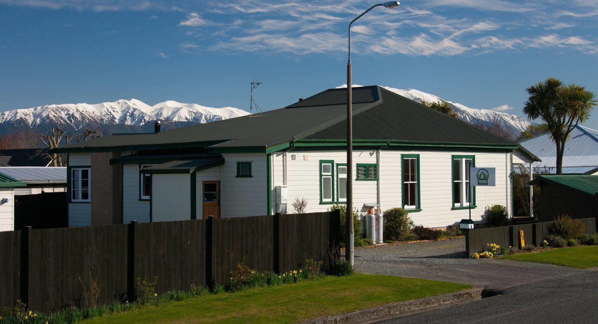 Pinedale Lodge & Apartment Methven Exterior photo