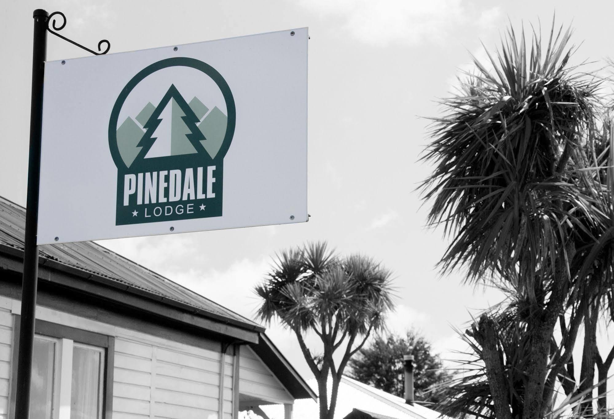 Pinedale Lodge & Apartment Methven Exterior photo